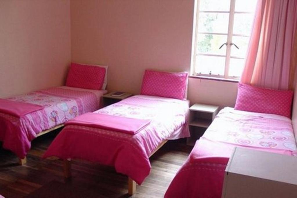 Franschhoek Travellers Lodge ภายนอก รูปภาพ