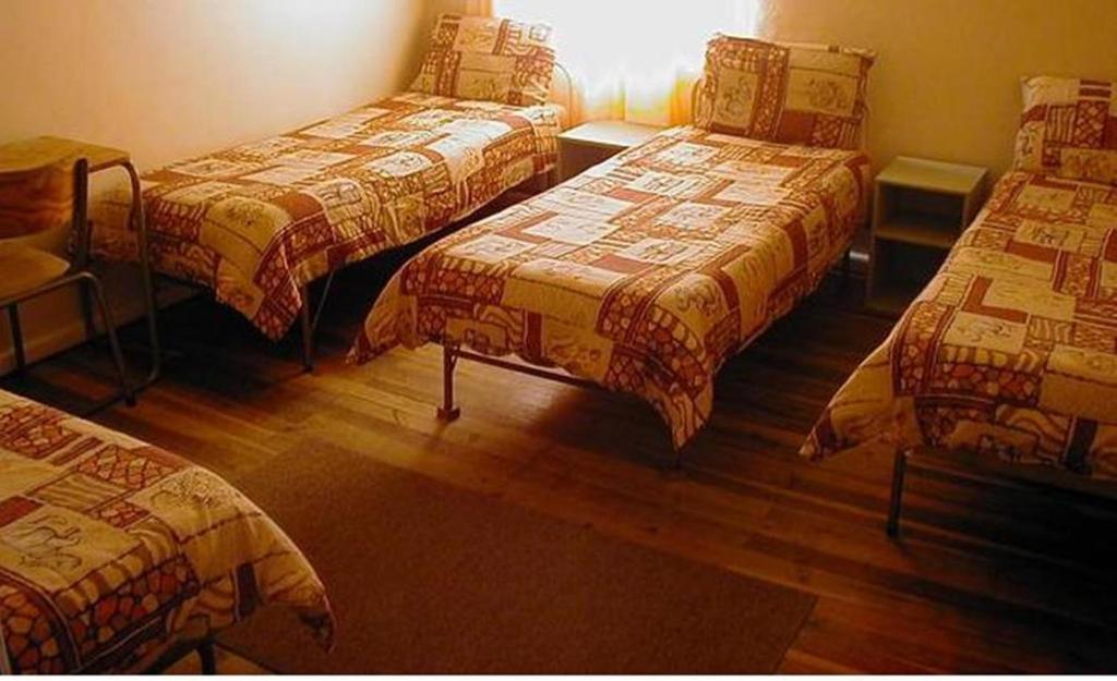 Franschhoek Travellers Lodge ภายนอก รูปภาพ