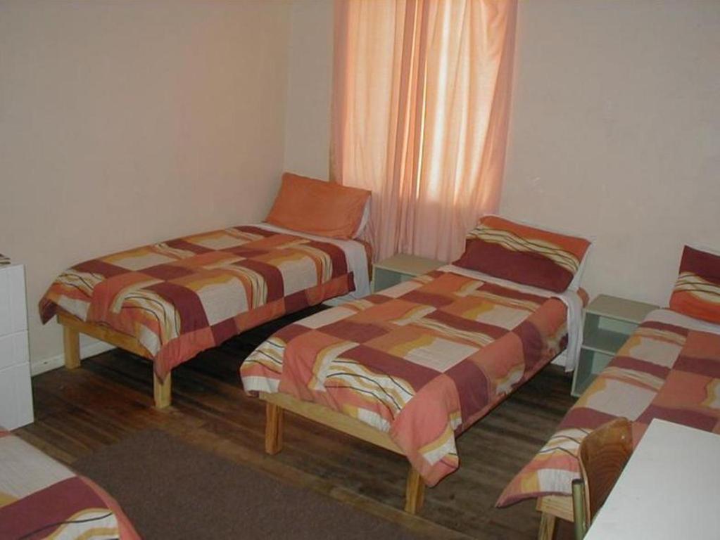 Franschhoek Travellers Lodge ภายนอก รูปภาพ